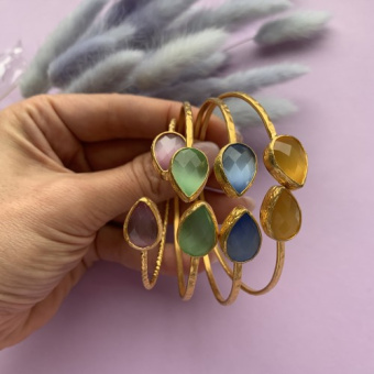 Браслет с ювелирным стеклом