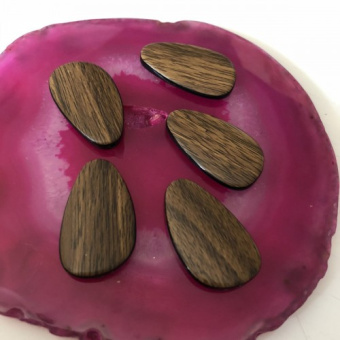 Бусина из пластика, Имитация дерева, Лепесток. 21*35мм.