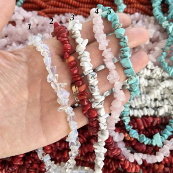 Бусины 6-10мм природной формы из натуральных камней