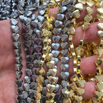 Гематит "Граненое сердце", 8.10*8.20, шт