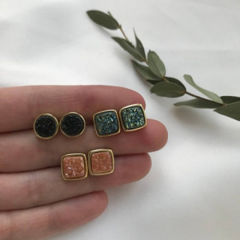 Пусеты с друзой кварца, позолота 24К.