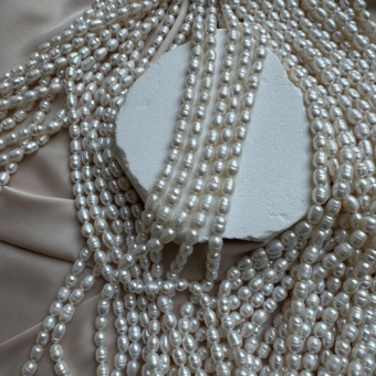 Жемчуг натуральный "Бочонок" 6*7 мм, нить