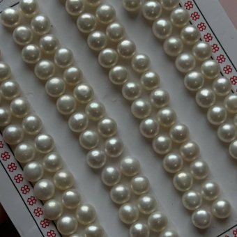 Жемчуг полупросверленный, полусфера 6 мм, пара